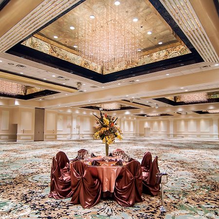 Готель Crowne Plaza Executive Center Baton Rouge By Ihg Екстер'єр фото